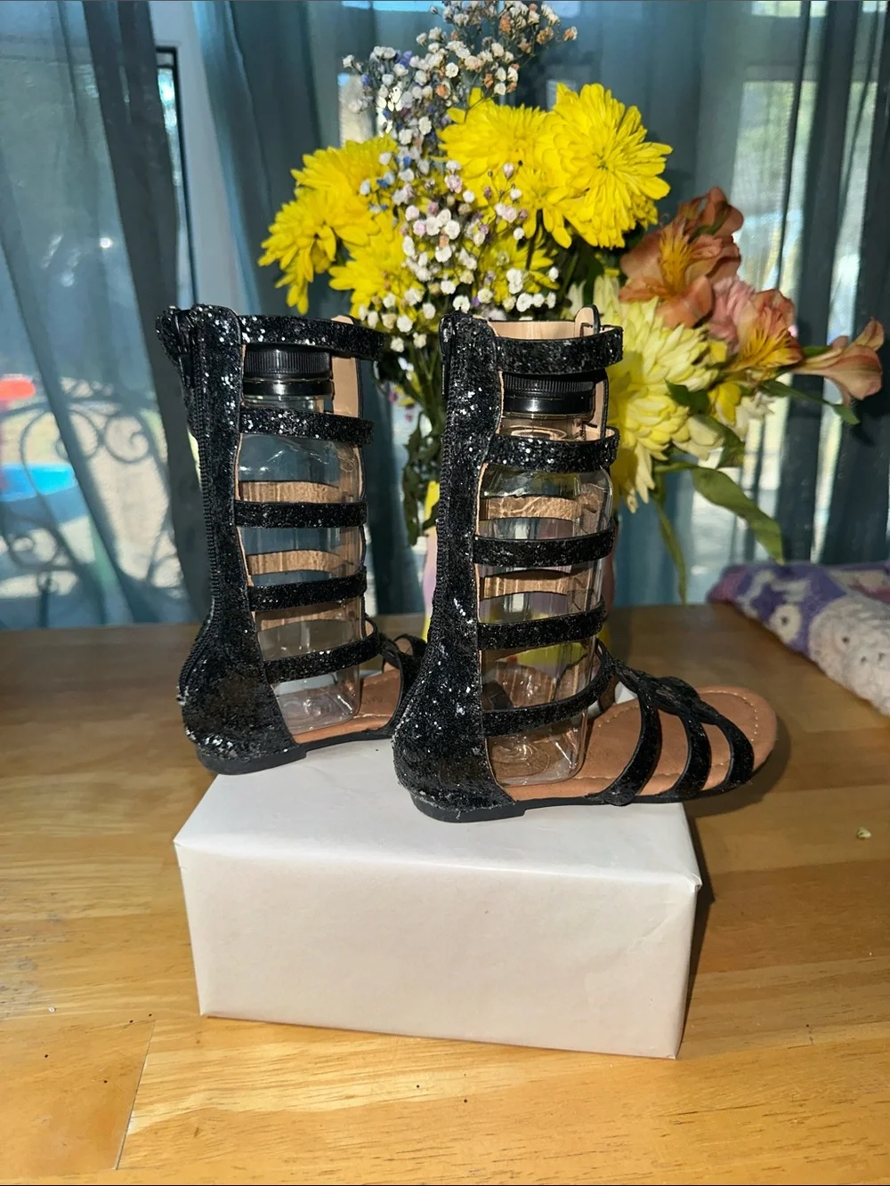 🤩Black Glitter Strappy Gladiator Sandals for Kids - Sparkle Finish. 🎁3